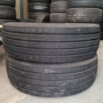 pneu en 265/70R19.5 La paire : 500€